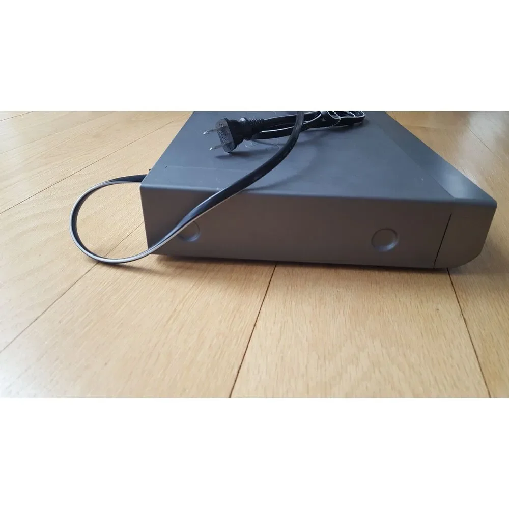 Samsung DVD,‎ Progressive Scan Model DVD-P231